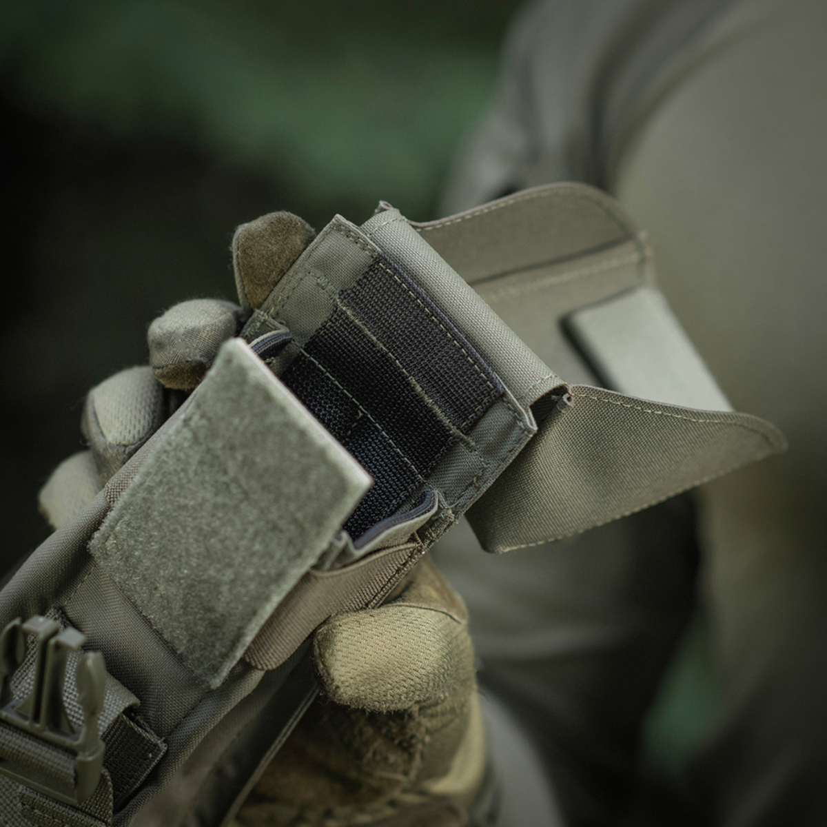 M-Tac dobbelt magasin veske med Fastex lukning