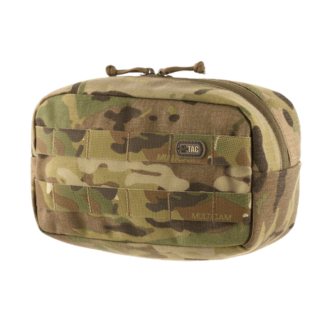 M-Tac Horisontal Utility Taske i camouflage farver til MOLLE system, ideel til friluftsliv og opbevaring af småting eller medicinsk udstyr.