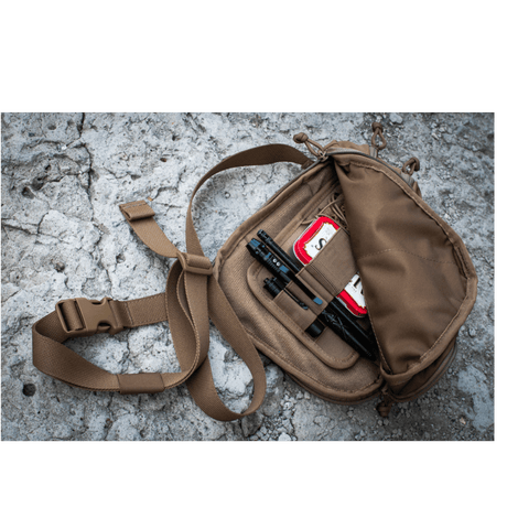 M-Tac Hook & Loop Low Profile Admin Panel i slitesterkt materiale med modulbasert oppbevaring for festing i veske med Velcro, galleri posisjon 1