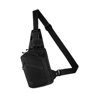 M-Tac Sling Pistol Bag Elite i svart med romslige lommer og justerbar rem for taktisk bruk.