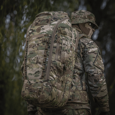 M-Tac Ryggsekk Large Gen.IV Elite i slitesterkt Cordura-materiale for taktisk bruk og oppbevaring av våpen i naturmiljø.