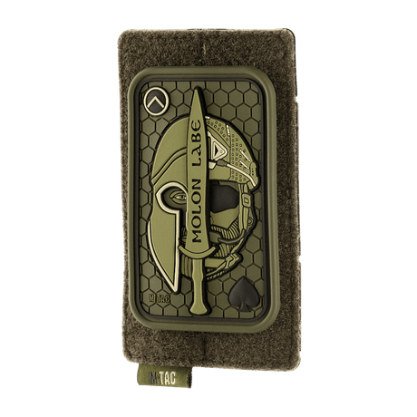 M-Tac panel for patches på MOLLE 80x135 med plastbase og hook & loop-overflate, 80 x 135 mm, perfekt for MOLLE-systemer