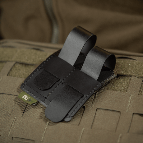 M-Tac panel for patches på MOLLE 80x85 med stabil plastbase og hook & loop-overflate, perfekt for dine favorittpatcher og ID-merker