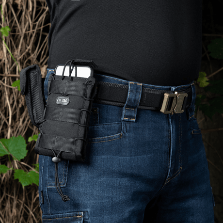 M-Tac Cobra Buckle Taktisk Bælte Laser Cut, slidstærkt og moderne taktisk udstyr med MOLLE fastgørelse, ideel til militær og politi.