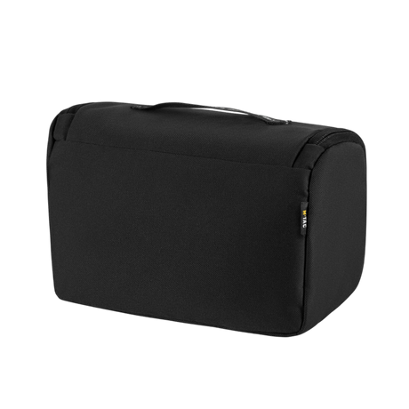 M-Tac Toilettaske i sort 600D polyester, kompakt design for reise og hverdagsbruk, vannavvisende og formstabil.
