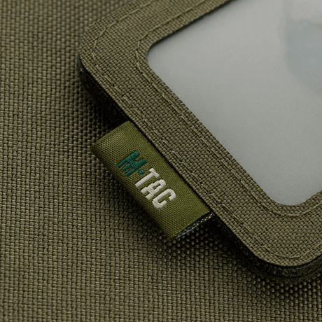 M-Tac taktisk ID-kortholder med snor i solid Cordura, ideell for militær- og politibruk, med transparent panel og ekstra holdbarhet.