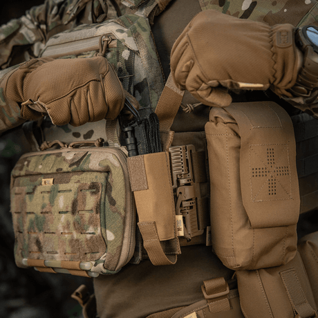 M-Tac Tourniquet Pouch Elastisk VELCRO Gen.II montert på taktisk vest med rask tilgang til tourniquet, materialer Cordura 500D, Texcel.
