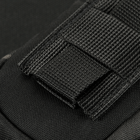 Nærbilde av M-Tac Utility Shoulder Pouch Elite Gen.II i Cordura 500D Multicam Black med MOLLE-system og Velcro-panel.
