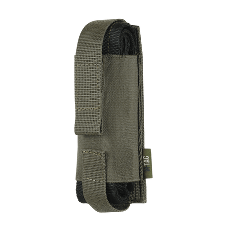 M-Tac Tourniquet Pouch Elastisk med MOLLE Gen.II i Cordura Squadron for sikker oppbevaring av C-A-T tourniquet, sett fra siden.