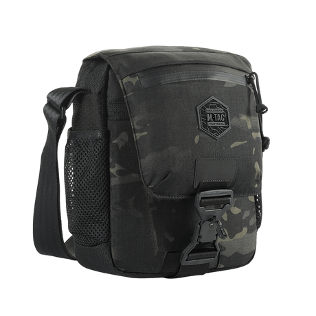 M-Tac Satellite Magnet Taske Elite Hex i Cordura med justerbar rem og magnetisk Fidlock-lukking, kamuflasjedesign for skjult bæring.