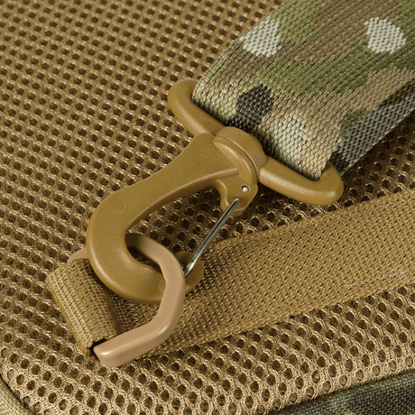 M-Tac Cross Bag Elite Hex med robust krok og camo-stoff. Perfekt for daglig bruk og taktisk utstyr. Materiale: Cordura 500.