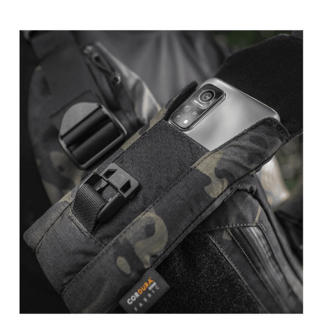 M-Tac Smartphone Lomme Elite Large Hex i CORDURA HEX, svart med magnetspenne, holder smarttelefon sikkert opptil 6,5 tommer.