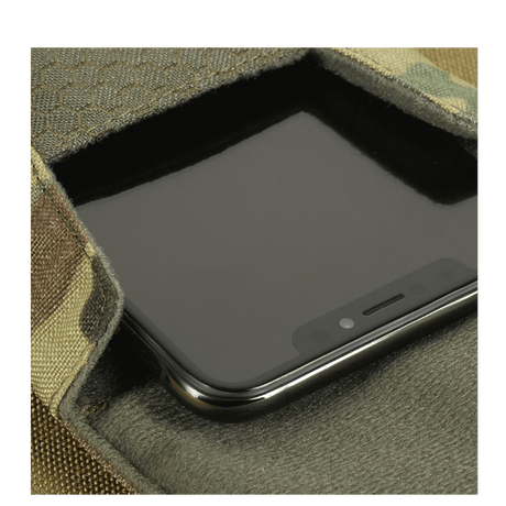 M-Tac Smartphonelomme Elite Large Hex i holdbar Cordura med magnetisk spenne, beskytter smarttelefoner opptil 6,5 tommer.