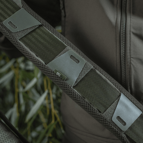 M-Tac skulderrempute 50 mm Elite viser robust Cordura-materiale og 3D mesh innside for komfort og trykkavlastning.
