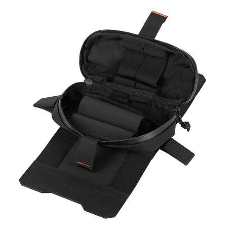 M-Tac Horizontal Medical Pouch Elite i svart med åpen organizer og vanntett glidelås, perfekt for IFAK og feltutstyr.