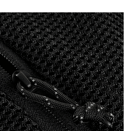 Nærbilde av M-Tac Sling pistolveske Elite Hex med slitesterkt Cordura-stoff og YKK-lynlåser.