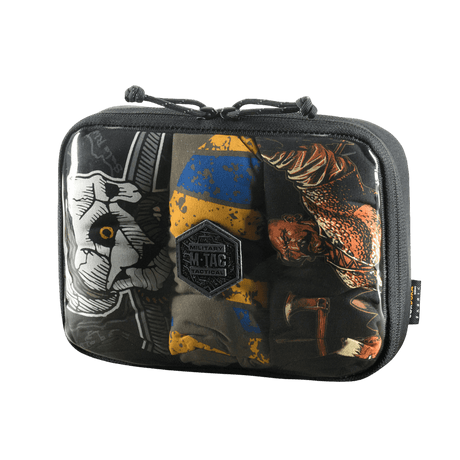 M-Tac Utility Organizer Slim Elite i Cordura 500D med gjennomsiktig PVC-front for EDC-oppbevaring. Slitesterk og fuktbestandig.