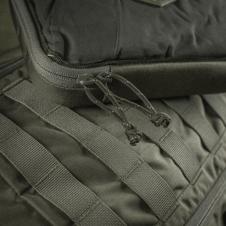M-Tac Utility Organizer Slim Elite i Cordura 500D med solid glidelås og taktilt design for sikker oppbevaring og rask tilgang.