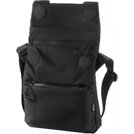 M-Tac Konvert Taske Elite i svart med justerbar skulderrem, laget av slitesterkt Cordura for komfort og rask tilgang.