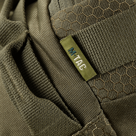 Nærbilde av M‑Tac belteveske Elite Hex i holdbart Cordura-materiale med stilfullt design og tidløst uttrykk.