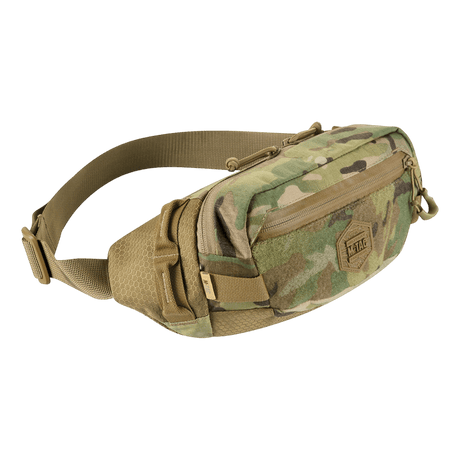 M-Tac belteveske Elite Hex i kamuflasje med Cordura-materiale, to rom og vanntett glidelås. Ideell for daglig bruk eller taktisk utstyr.