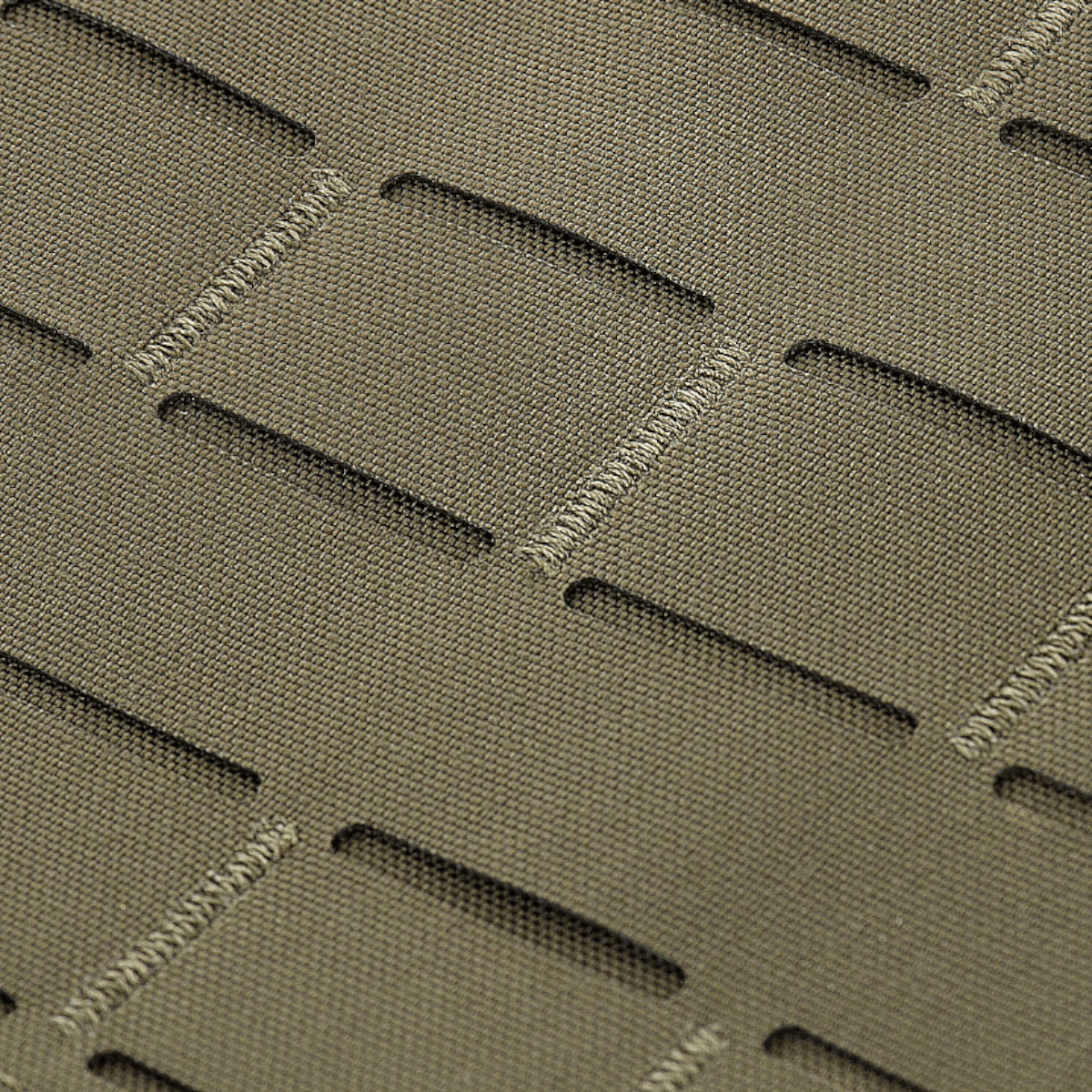 Nærbillede af M-Tac Frontpanel til Plate Carrier Cuirass QRS XL med MOLLE-system i Cordura 500D-materiale