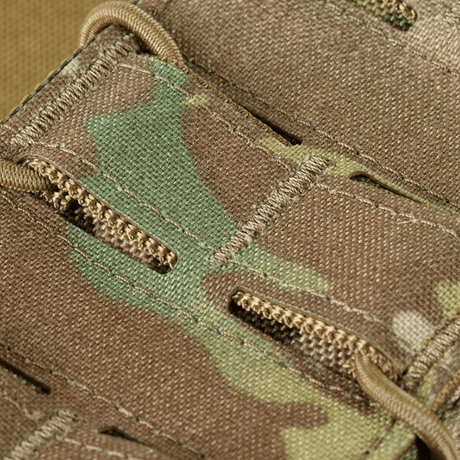 Nærbilde av M-Tac dobbel magasinlomme for AK Gen.3 i slitesterkt Cordura 1000D med MOLLE-kompatible funksjoner.