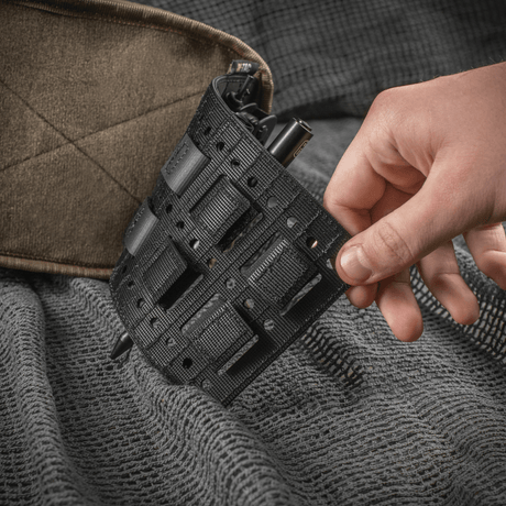 M-Tac Modul Insert Molle 11x19, Laser Cut for enkel organisering av vesker. Polymerkompositt, slitesterk og holdbar, med MOLLE-kompatible rom.