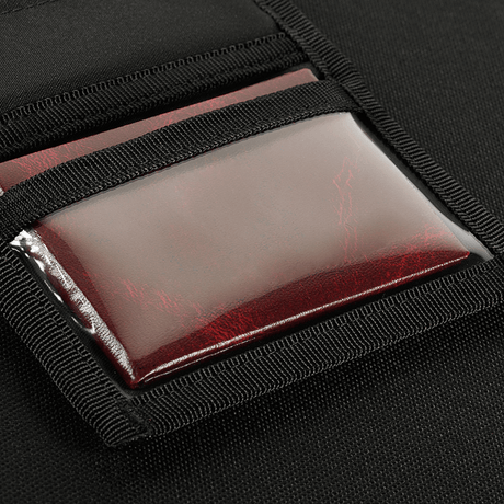 M‑Tac Pung Elite Gen.II Hex med en plastlomme for dokumenter og holdbart design, laget av Cordura Hex 1000D.