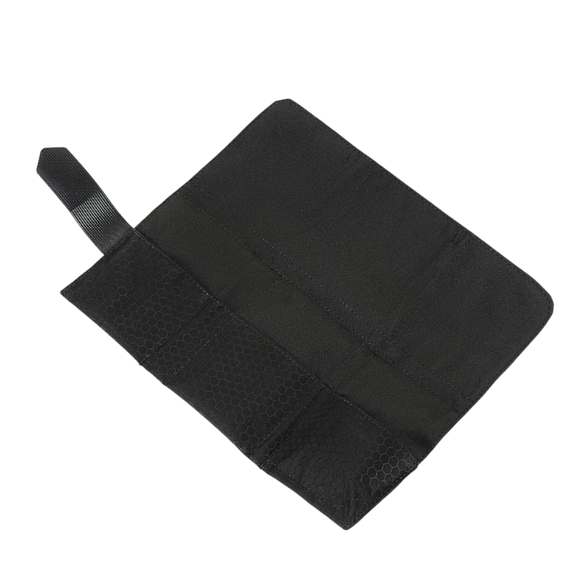 Sort M-Tac City Med Pouch Hex i Hex Polyester, robust og let at vedligeholde, med Velcro lukning og M-Tac logo med medicinsk kors.