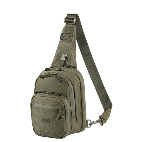 M-Tac Cross Taske Slim Elite Hex i robust Cordura-materiale med justerbar stropp, slankt design og kvalitetslynlåser.