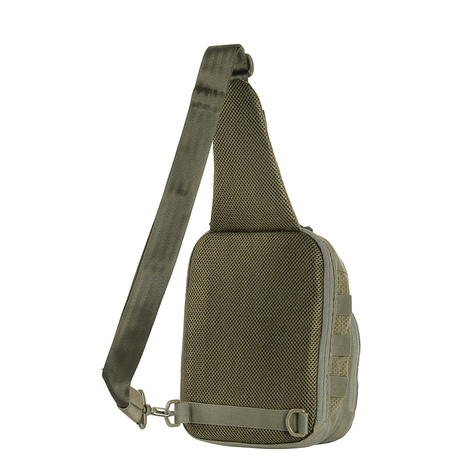 M-Tac Cross Taske Slim Elite Hex enkeltskulderveske i Cordura-materiale med justerbar rem, sett fra siden med stilfullt design og funksjonalitet.