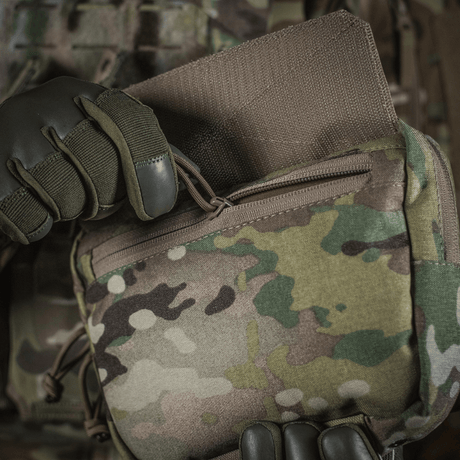 M-Tac Tilbehørslomme Lower Large Elite Plate Carrier i slitesterkt Cordura 500D med NIJ-sertifisering, glidelåslomme, galleri posisjon 1.