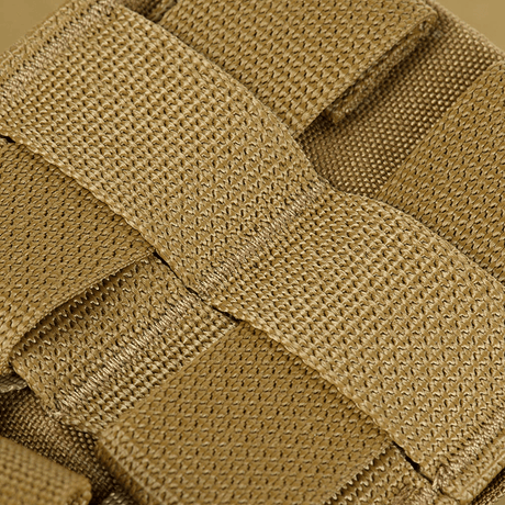 M‑Tac Magasinsæk Dump Pouch Lite Elite monteringssystem med MOLLE-stropper i slitesterkt Cordura 500D-materiale.