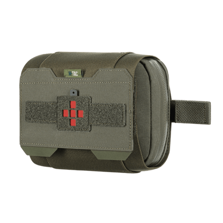 M-Tac horisontal mediclomme Large Elite i multicam med NIJ-sertifisering vist i galleri posisjon 1, lukket førstehjelpslomme med taktisk design.