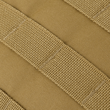 Nærbilde av M-Tac Pouch Sukharka Gen.3 XL med MOLLE-system i slitesterkt Cordura 500D-materiale.