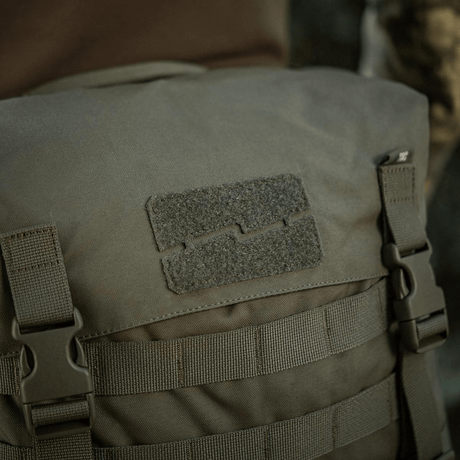 M-Tac Pouch Sukharka Gen.3 XL i Cordura 500D med Fastex-lukking, MOLLE-system og Velcro-panel for patches; slitesterk feltlomme.
