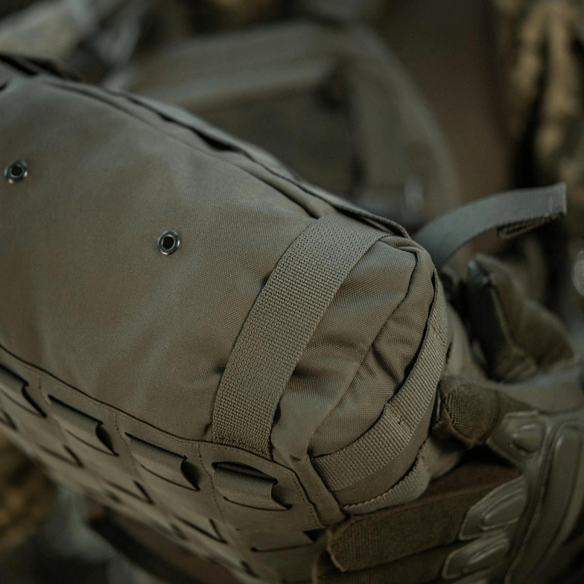 M-Tac Pouch Sukharka Gen.3 XL i Cordura 500D, monteret på udstyr med MOLLE-system og Woojin hardware