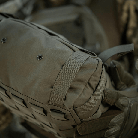 M-Tac Pouch Sukharka Gen.3 XL i Cordura 500D, montert på utstyr med MOLLE-system og Woojin-hardware.