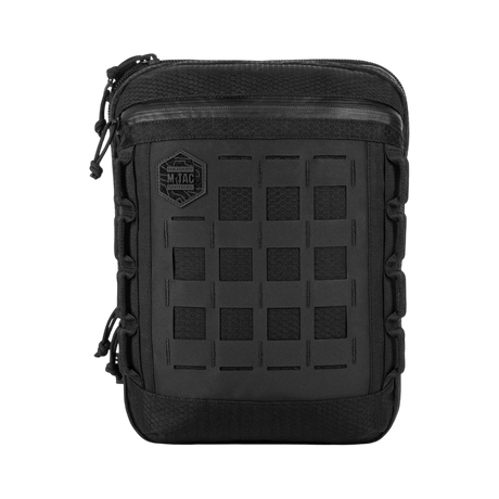 M-Tac Tablet Bag Laser Cut Hex i svart Cordura med Laser Cut MOLLE-tilbehør, sett forfra, ideell for EDC og tabletop-oppbevaring.