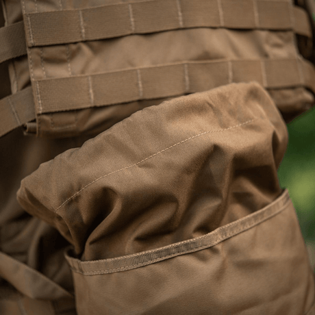 M-Tac Sukharka Gen.3 Pouch i robust Cordura 500D montert på MOLLE-interface.