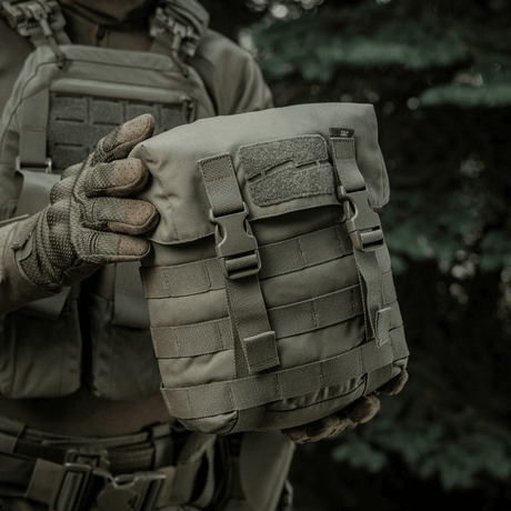 M-Tac Sukharka Gen.3 Pouch er en holdbar Cordura 500D felttaske med MOLLE-interface, egnet for militær bruk og utendørs oppbevaring.