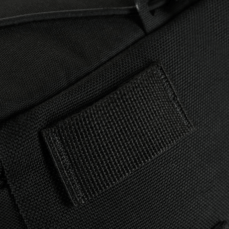 Nærbilde av M-Tac STURM Elite ryggsekk i svart Cordura-materiale med MOLLE Laser Cut-system.