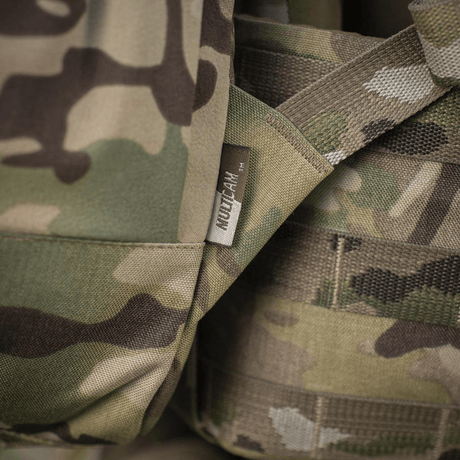 M-Tac STURM Elite ryggsekk i kamuflasjedesign med Cordura-materiale, MOLLE frontpanel og hardware av høy kvalitet.