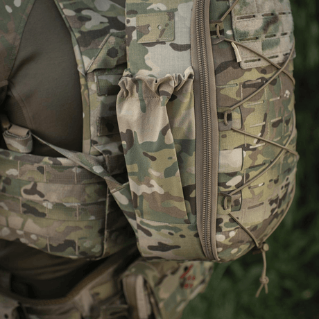 M-Tac STURM Elite ryggsekk i multicam, 15 liter taktisk ryggsekk med MOLLE-panel, Cordura 500D og sidestivere av fleksibelt materiale.
