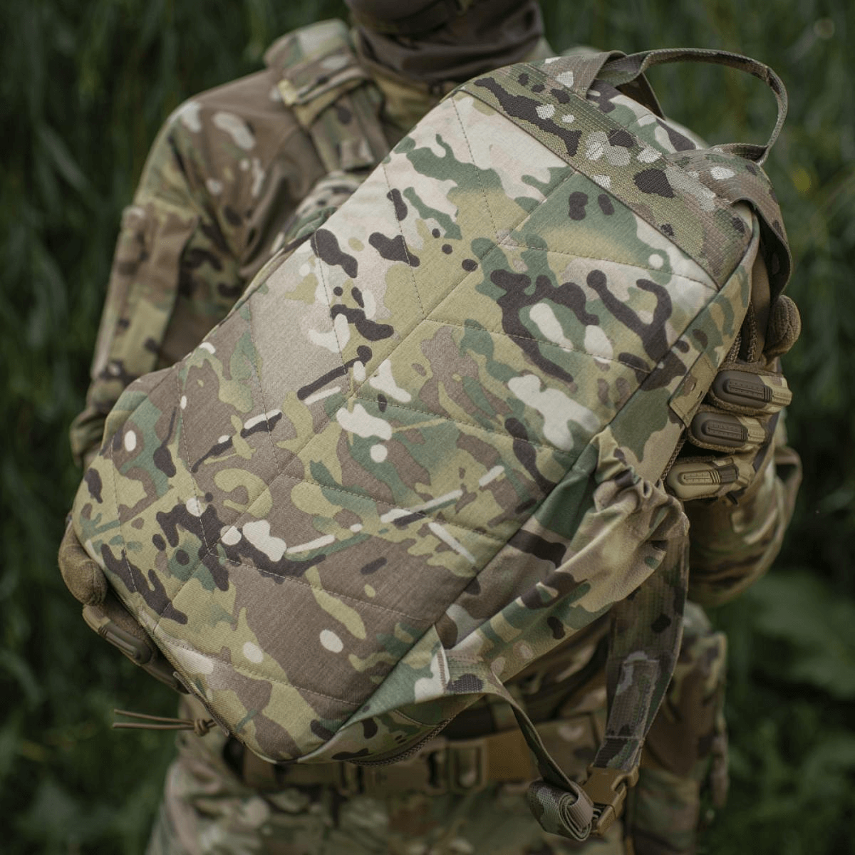 M-Tac STURM Elite Rygsæk 15L taktisk rygsæk med camouflage i Cordura-materiale, ideel til kortvarige feltophold og udstyrstransport