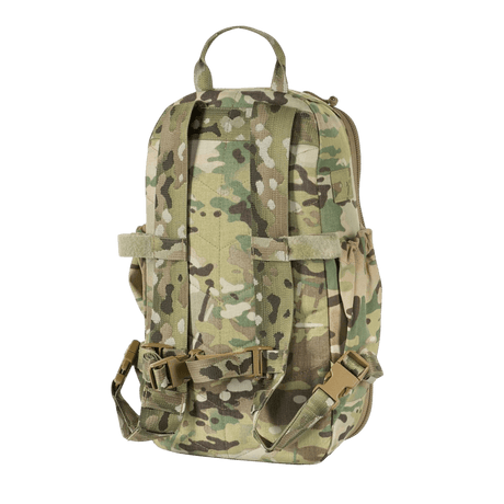 M-Tac STURM Elite ryggsekk i camouflage, 15 liter taktisk ryggsekk med MOLLE-system og elastiske sidelommer, laget i Cordura.
