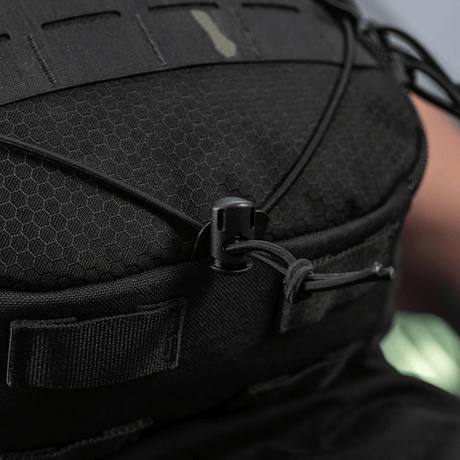M-Tac STURM Elite ryggsekk med taktisk MOLLE Laser Cut-frontpanel og holdbar Cordura-konstruksjon for korte feltturer.