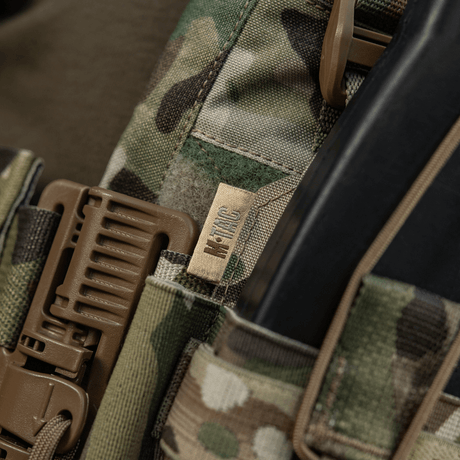 M-Tac Frontpanel til Cuirass QRS Plate Carrier 3 Magasiner i elastisk kamuflasjemateriale med NIJ-sertifisering, galleri posisjon 1.