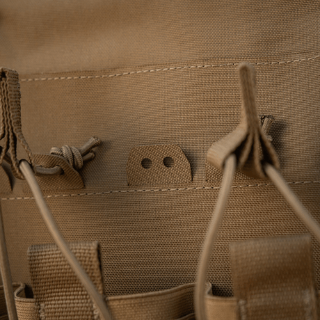 M-Tac frontpanel til Plate Carrier Cuirass QRS til 4 magasiner i holdbart elastisk materiale med NIJ-sertifisering, galleri posisjon 1.